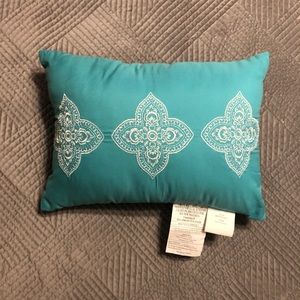 Embroidered 12x16 inch throw pillow. New condition